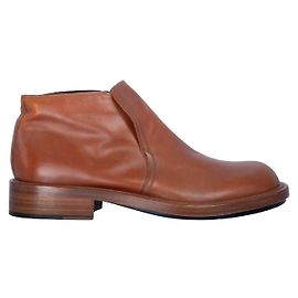 Romeo Gigli Botins anos 90 Marrom