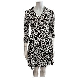 Diane Von Furstenberg Vestido envelope vintage DvF Jenna Preto Branco