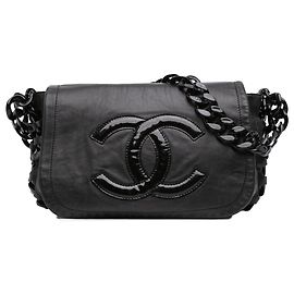 Chanel Modern Chain Rhodoid Flap em couro de bezerro preto Preto