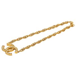 Collier pendentif Chanel Gold CC plaqué or et strass Doré