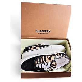 Baskets Burberry à imprimé léopard et daim Noir Imprimé léopard