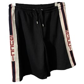 Pantalones cortos Gucci Logo negros Negro