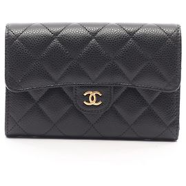 Portefeuille tri-fold Chanel Matelassé Noir