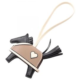 Hermès Hermes Rodeo PM Robeo Coeur Etoupe Cle Charm Marron Noir Blanc