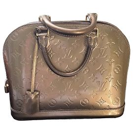 Bolsa Louis Vuitton Alma em couro verniz Outro