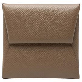Hermès Carteira/Porta-moedas Hermes Bastia Marrom Bege Taupe