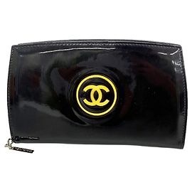 Chanel Black Patent Leather Bi-Fold Long Wallet Black
