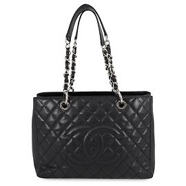 Saco Tote Chanel Black Matelassé com corrente Preto