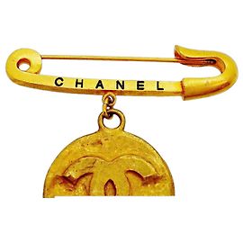 Spilla Chanel placcata oro D'oro