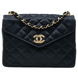 Borsa a tracolla e spalla con catena Chanel Matelassé Coco Mark Bijou Nero