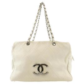Bolsa de ombro usada Chanel 32455 Branco