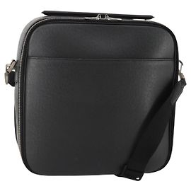 LOUIS VUITTON Borsa a tracolla Taiga Tula Nera M30762 LV Auth BA15403 Nero
