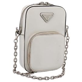 Bolso de hombro con cadena PRADA de piel blanco plata Auth 202662 Plata Blanco