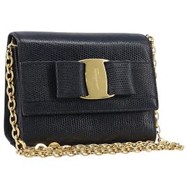 Salvatore Ferragamo Vala Chain Shoulder Bag Leather Navy Gold Tone Auth 201431 Other Navy blue