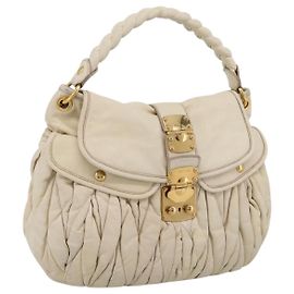 Borsa a mano Miu Miu Matelassé in pelle 2way Ivory Gold Auth 202893A D'oro Crudo