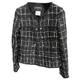 Chaquetas Chanel La Petite Veste Noire Multicolor