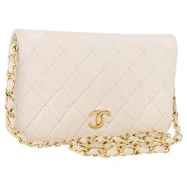 CHANEL Matelasse Schultertasche mit Kette aus Lammleder Weiß Gold CC Andere