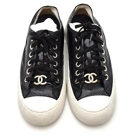 Chanel Sneakers Black Year Condition Noir