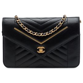 Chanel Black Reversed Chevron Lambskin Wallet on Chain Black