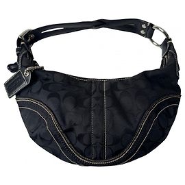Coach One-Shoulder Signature Handbag Black