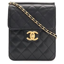 Chanel Matelasse Chain Shoulder Bag Black