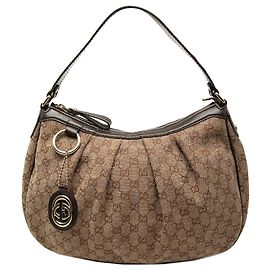 Bolsa de Ombro Gucci GG Canvas Sukey Bege Bege