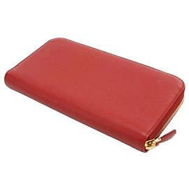Portefeuille long Prada en cuir rouge Rouge