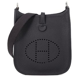 Hermès Bolsa de Ombro Hermes Evelyne TPM Azul marinho