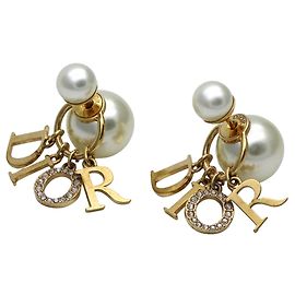 Pendientes elegantes en oro y blanco Christian Dior Blanco Dorado