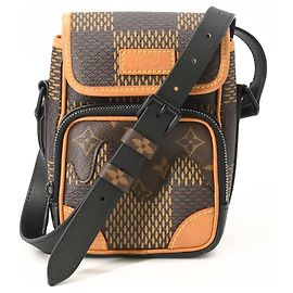 Sac à épaule Louis Vuitton Amazon Marron Noir