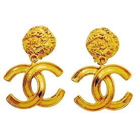 Chanel Gold Plated Clip Earrings Golden