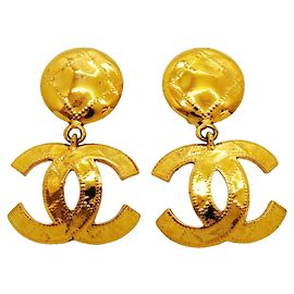 Chanel Gold Plated Clip Earrings Golden