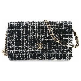 Cartera con cadena Chanel Matelassé Negro Blanco