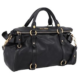 Bolsa de mão Miu Miu em couro 2way Preta Dourada Auth 203800V Preto Dourado