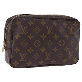 LOUIS VUITTON Monogram Trousse Toilette 23 Clutch Bag M47524 LV Auth 201893 Monogramma