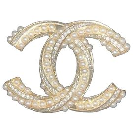Spilla Chanel CC Logo Perle e Strass Bianco D'oro Gold hardware