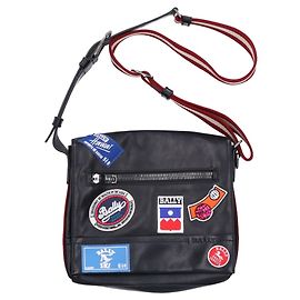 Bally Schultertasche aus Leder Schwarz