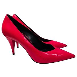 Autre Marque Saint Laurent Décolleté a punta in pelle verniciata Rosso
