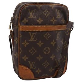 LOUIS VUITTON Sac à bandoulière Monogram Danube M45266 LV Auth 203146 Monogramme
