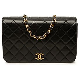 Bolsa de Ombro Chanel CC em pele de cordeiro acolchoada preta, Full Single Flap Preto
