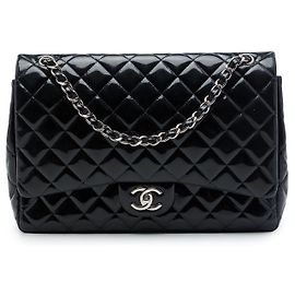 Borsa a tracolla Chanel Maxi Classic Double Flap in vernice nera Nero