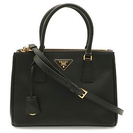 Borsa a tracolla Prada Galleria Triangle Nero