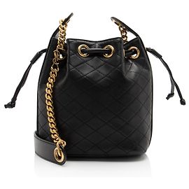 Autre Marque mala bucket pequena Cassandre Saint Laurent em pele de cordeiro acolchoada Preto