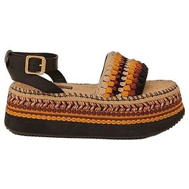 Farm Rio Sandali con zeppa in crochet e pelle Marrone Nero Multicolore