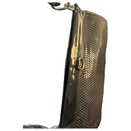 Sergio Rossi Clutch aus schwarzem Leder mit Schuppenmuster Schwarz