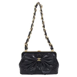 Bolsa de ombro Chanel AP4029 em couro preto Preto
