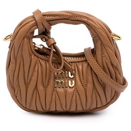 Bolso Wander Miu Miu de Nappa Matelassé Micro Marrón Castaño