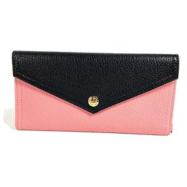 Carteira Longa com Aba Bicolor Miu Miu Madras Logo Preto Rosa