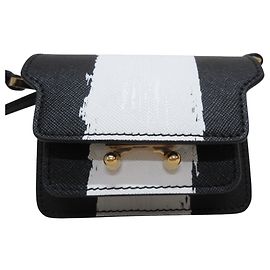 Borsa a tracolla e pochette Marni Trunk Nano in pelle Nero Bianco