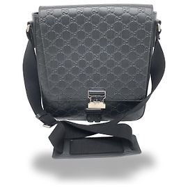 Sac Messenger à rabat avec boucle Gucci en cuir Guccissima Large Noir